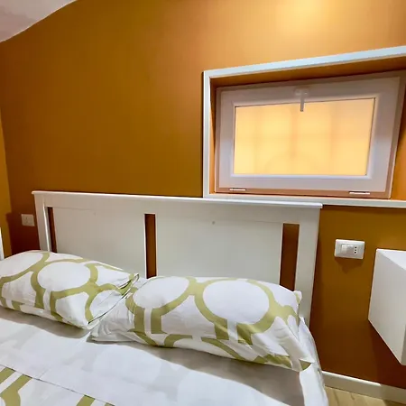 Loft Munira Apartman Nápoly