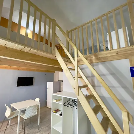 Loft Munira Nápoly