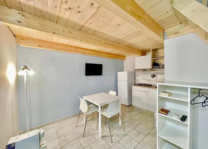 Loft Munira Νάπολη